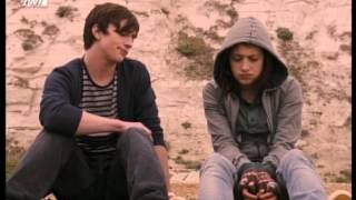 Angus Thongs and Perfect Snogging  Scene Greek subs [upl. by Trovillion58]