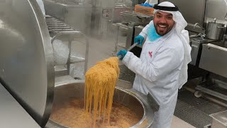 HOW EMIRATES COOKS 225000 MEALS A DAY [upl. by Yauqram]