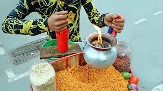 Ghoti Gorom Jhal Muri  Bangladeshi Street Food [upl. by Alle]