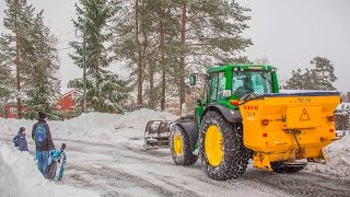 Brøyting og bortkjøring av snø i Oslo [upl. by Gunar]