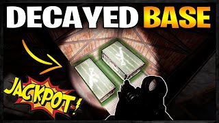 Solo Raiding Decayed Bases for Jackpot Loot  Rust 33 [upl. by Lasyrc]