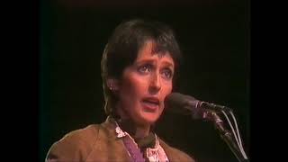 Joan Baez le déserteur  Paris 80 [upl. by Shanda218]