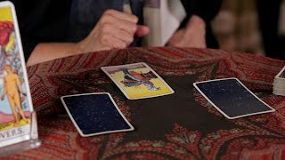 How to Do a Yes  No Reading  Tarot Cards [upl. by Ellerey]