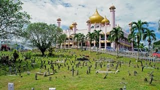 walking in Kuching Sarawak Malaysia [upl. by Nylrehc]