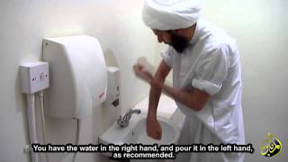 Sheikh alHabib doing Wudu [upl. by Anirtac878]