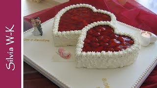 Hochzeitstorte  Erdbeertorte  Herzen  Fondant [upl. by Sola260]