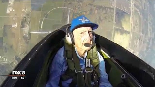 96yearold WWII pilot takes flight again in Tampa [upl. by Nolyk]