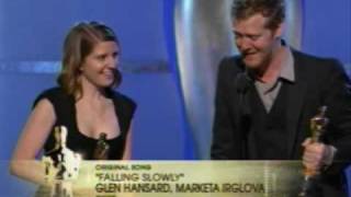 quotFalling Slowlyquot winning Best Original Song Oscar® [upl. by Gwenora]