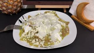 Como Hacer Chilaquiles Verdes facilðŸ˜‰ [upl. by Eugaet]